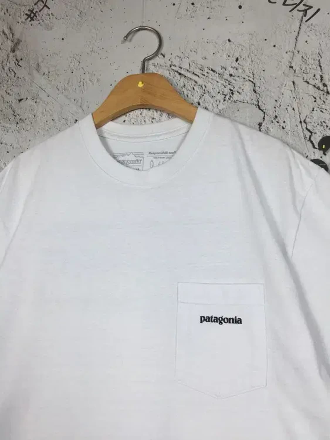 파타고니아 레귤러핏 라운드 포켓 반팔 티 화이트 M 1000520 상품이미지4