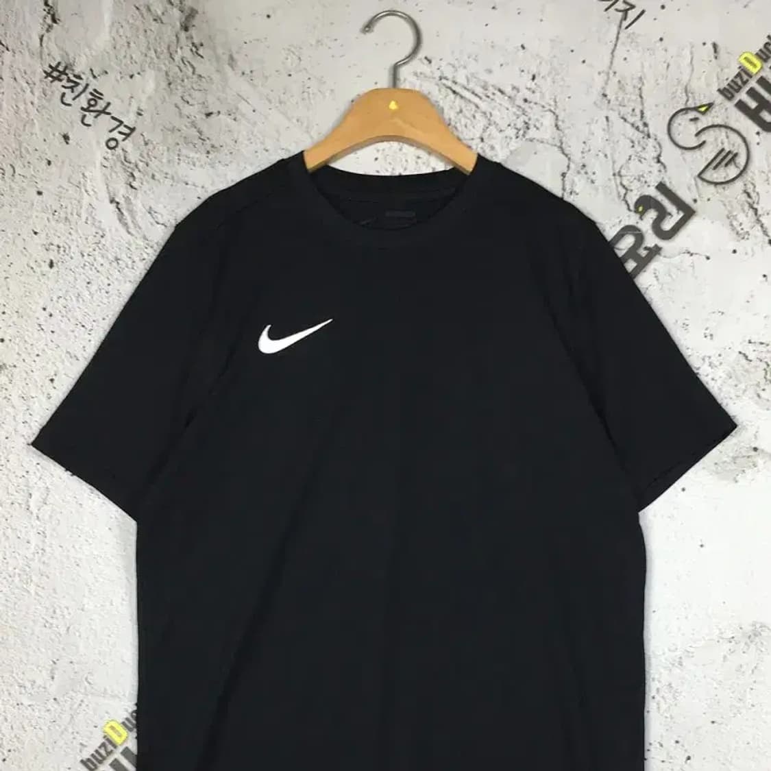 나이키 기능성 슬림 드라이핏 반팔 티 블랙 L 1000521 상품이미지5