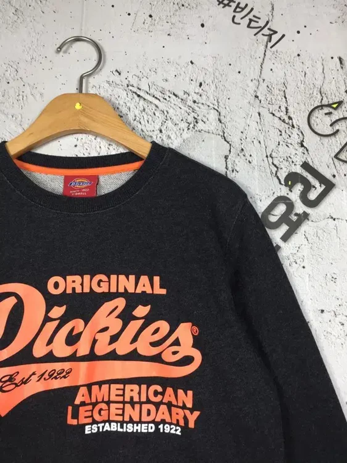 디키즈 여성 맨투맨 빅로고 올드스쿨 차콜 XS 2200247 상품이미지4