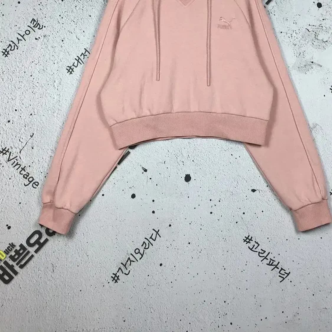 퓨마 여성 크롭 벨벳 후드티 라이트 핑크 S 2300238 상품이미지5