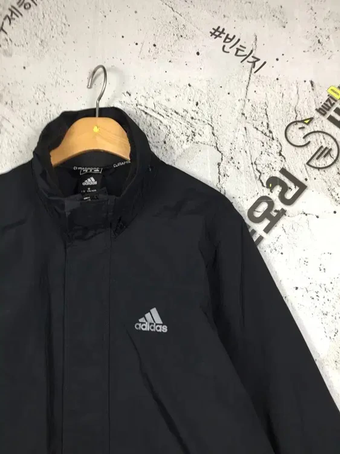아디다스 아웃도어 안기모 점퍼 자켓 블랙 M 3200087 상품이미지4