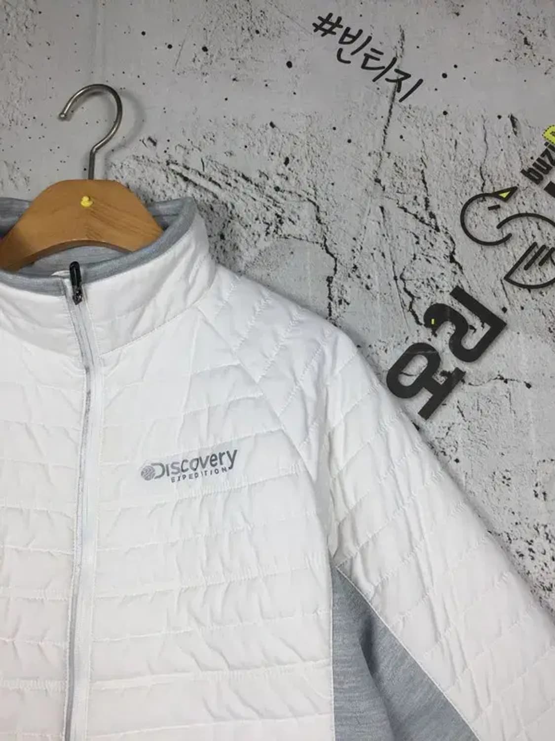 디스커버리 여성 경량 패딩 자켓 화이트 95 3400158 상품이미지4
