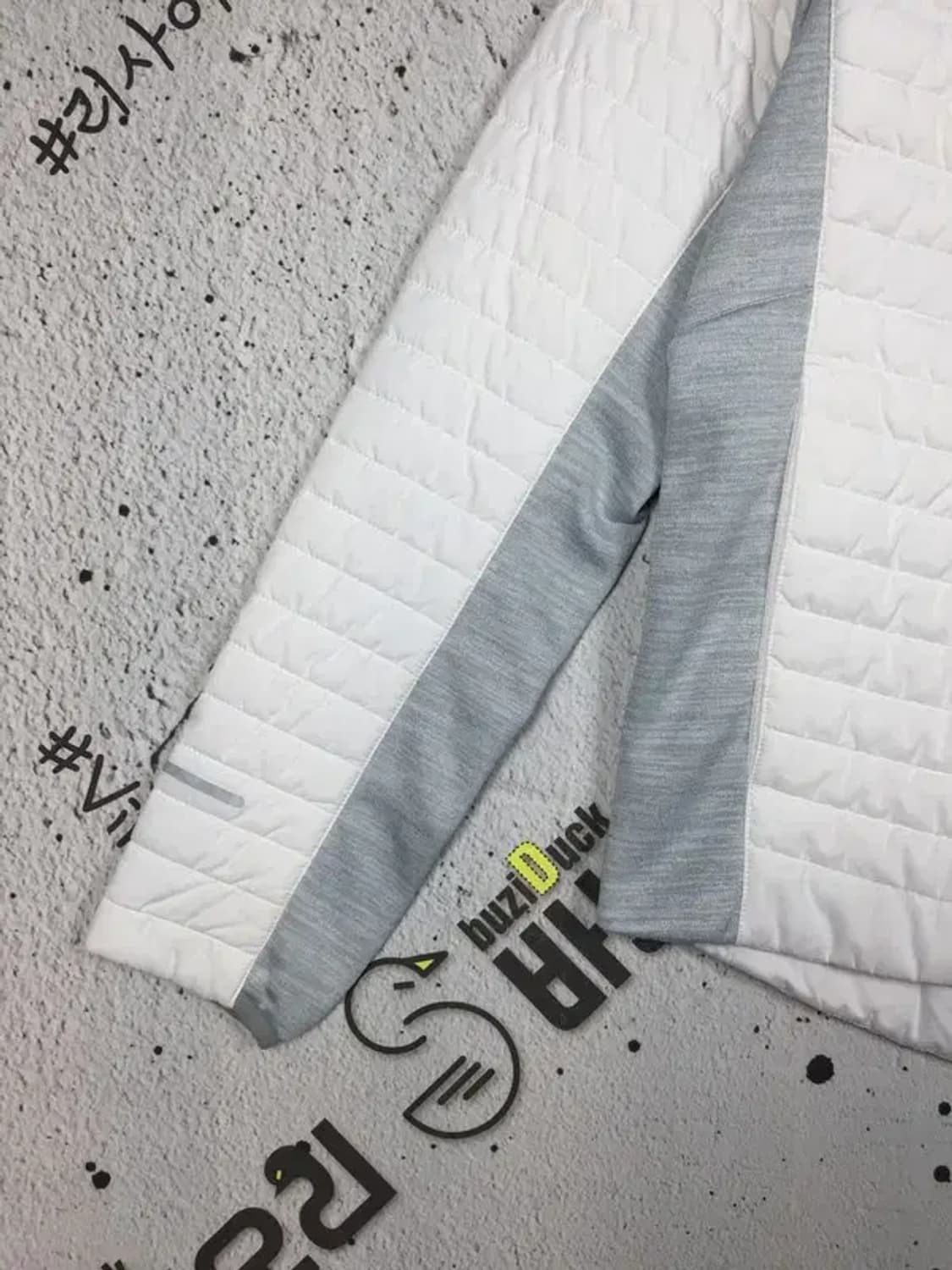 디스커버리 여성 경량 패딩 자켓 화이트 95 3400158 상품이미지5