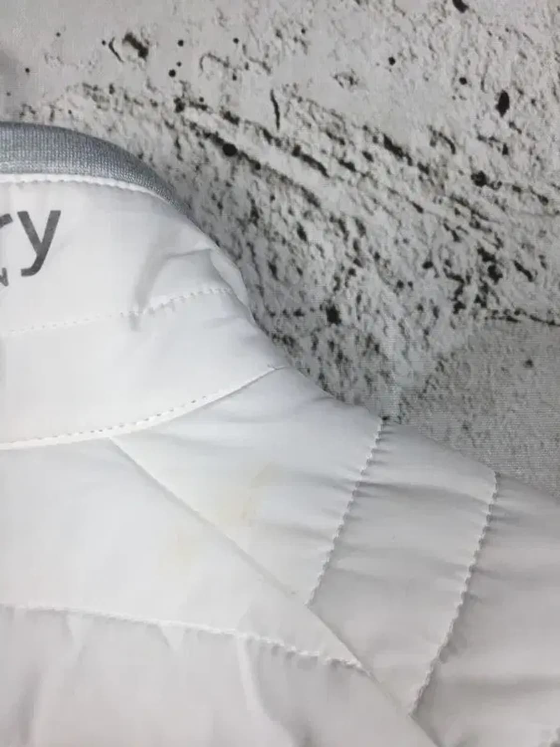 디스커버리 여성 경량 패딩 자켓 화이트 95 3400158 상품이미지9