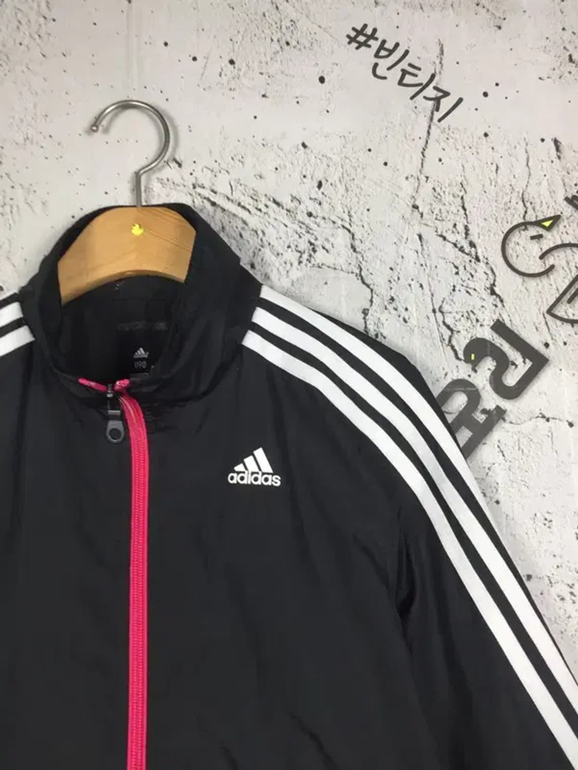 아디다스 여성 리스폰 윈드 자켓 블랙 M 3800205 상품이미지4