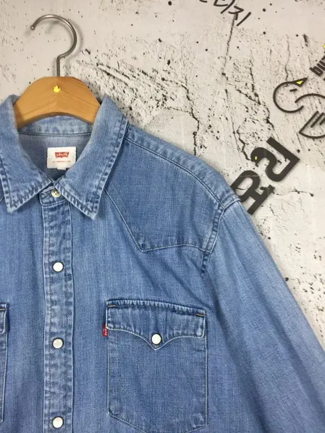 리바이스 웨스턴 데님 셔츠 라이트 워시 연청 M 1100375 상품이미지4