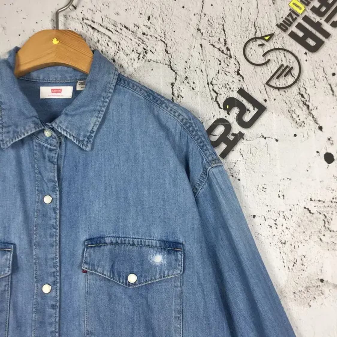 리바이스 커팅진 롱 데님 셔츠 자켓 연청 XS 1100378 상품이미지4