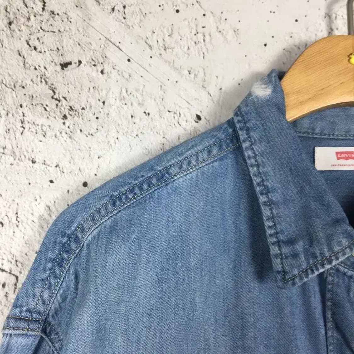 리바이스 커팅진 롱 데님 셔츠 자켓 연청 XS 1100378 상품이미지5