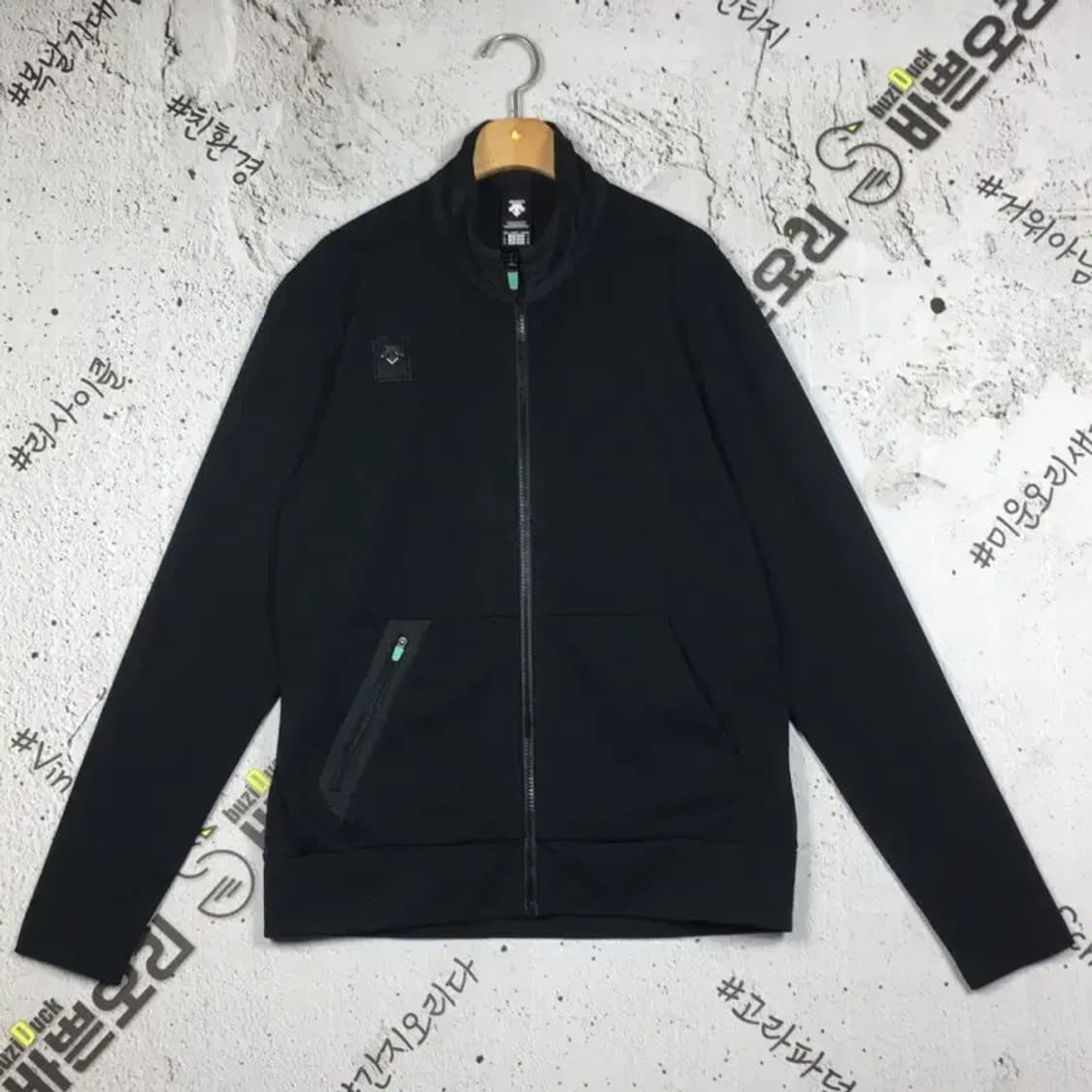 데상트 집업 바람막이 져지 블랙 L 3100264 상품이미지1