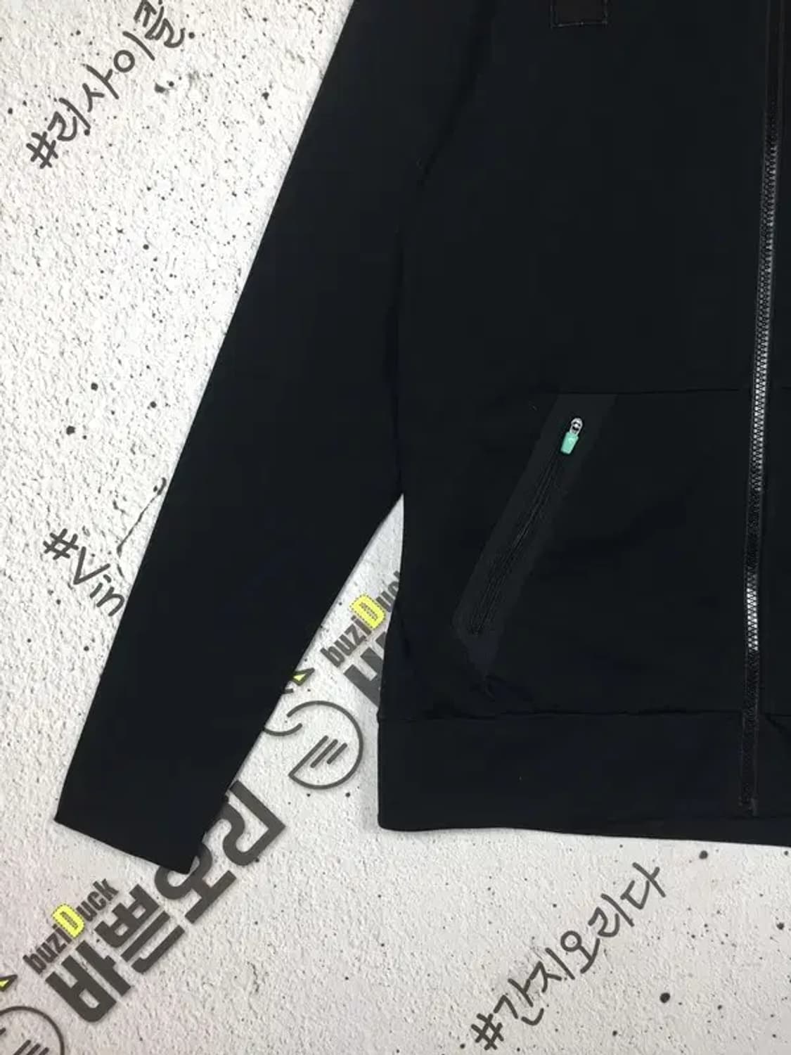 데상트 집업 바람막이 져지 블랙 L 3100264 상품이미지5