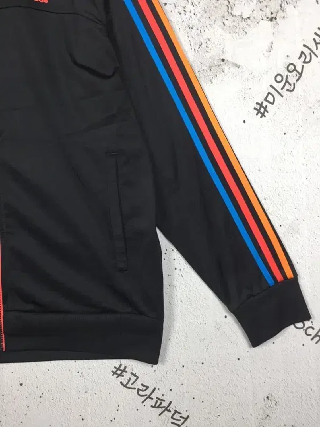 아디다스 에센셜 멀티컬러 삼선 져지 자켓 블랙 L 3100265 상품이미지6
