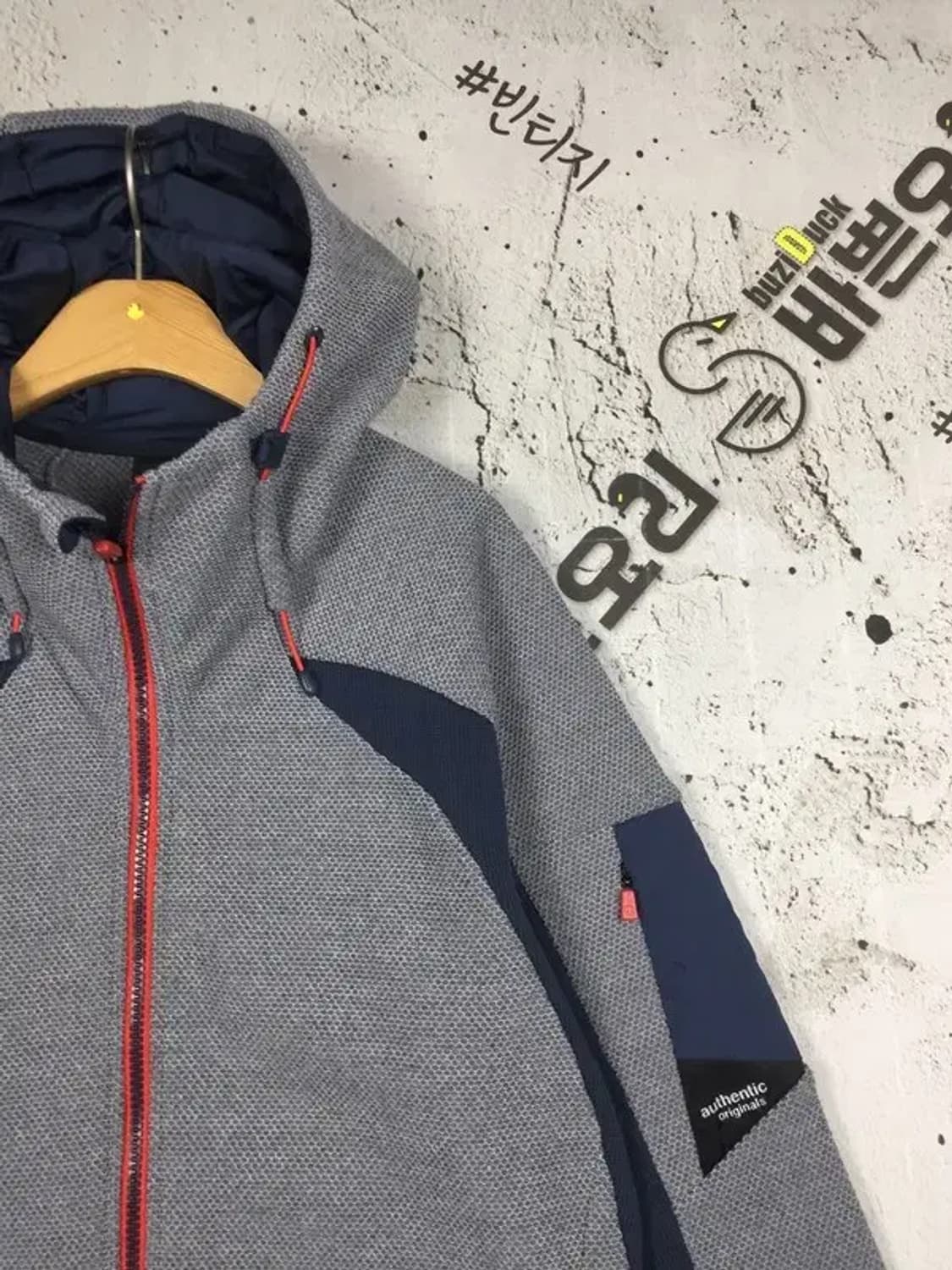 데상트 트레이닝 허니콤 플리스 탑 집업 그레이 M 3400191 상품이미지4