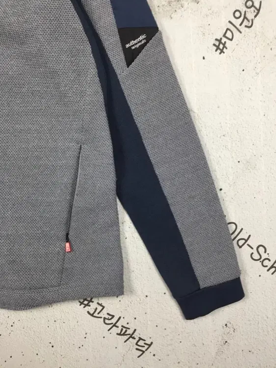 데상트 트레이닝 허니콤 플리스 탑 집업 그레이 M 3400191 상품이미지7