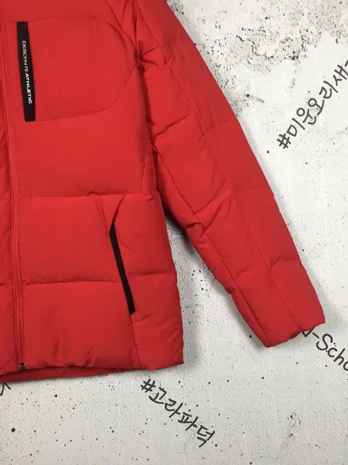 데상트 여성 덕다운 미들 패딩 점퍼 레드 90 3400195 상품이미지8