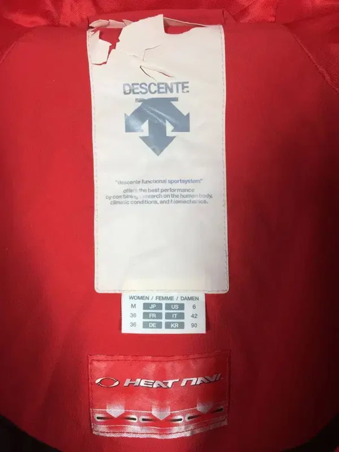 데상트 여성 덕다운 미들 패딩 점퍼 레드 90 3400195 상품이미지9