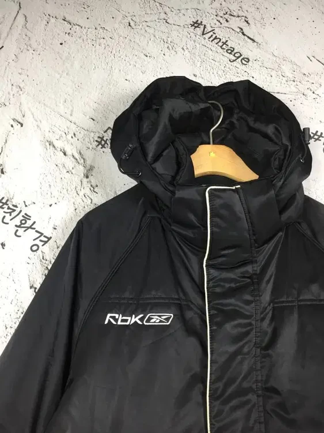 리복 올드스쿨 트레이닝 롱 패딩 블랙 100 3400198 상품이미지5