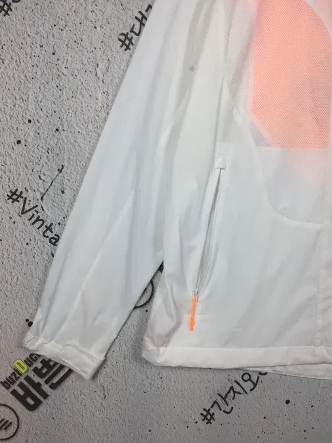 블랙야크 바람막이 집업 경량 자켓 화이트 105 3800211 상품이미지6