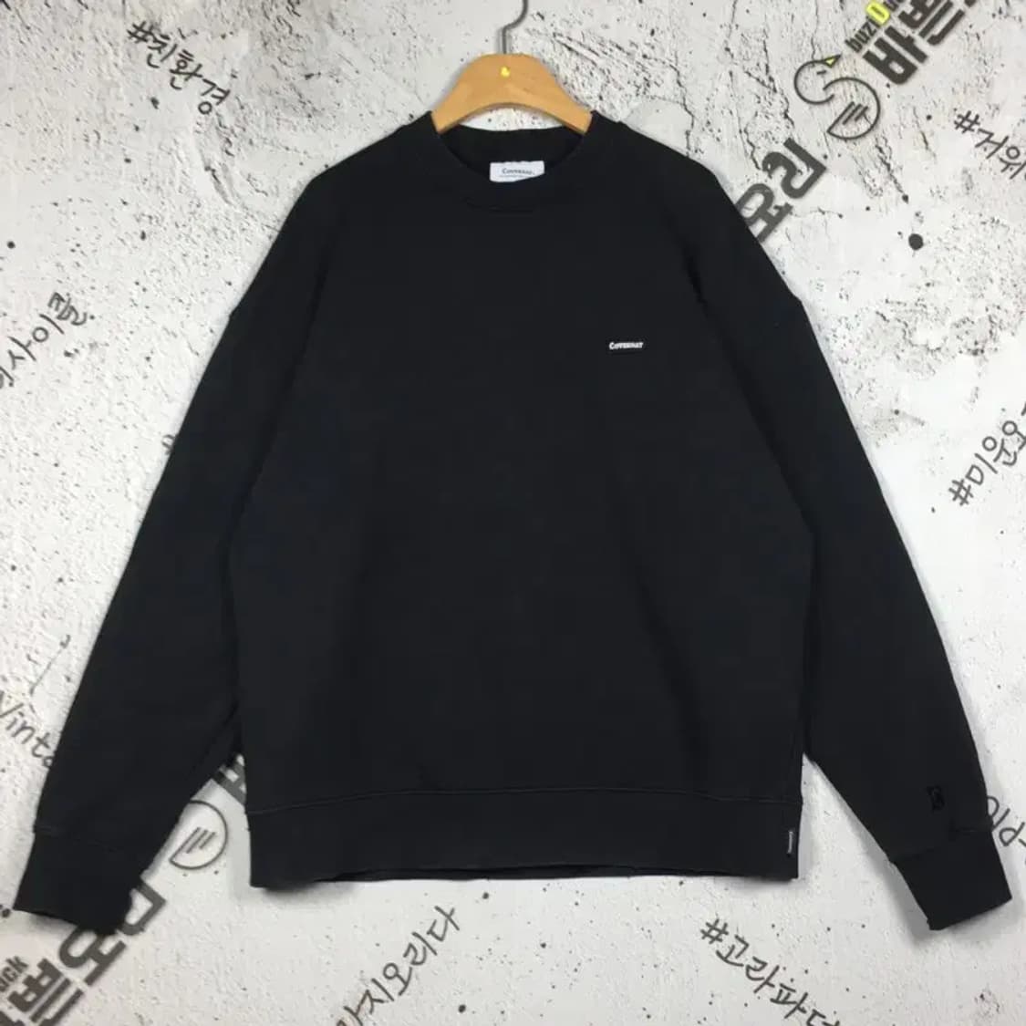 커버낫 심플 로고 맨투맨 블랙 M 2200234 상품이미지1