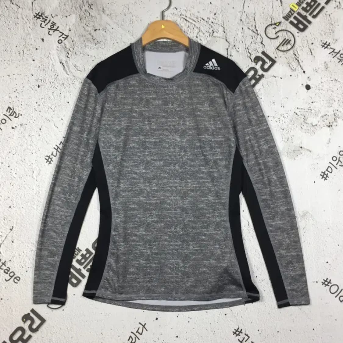 아디다스 테크핏 베이스 이너 긴팔 티 그레이 105 2100177 상품이미지1