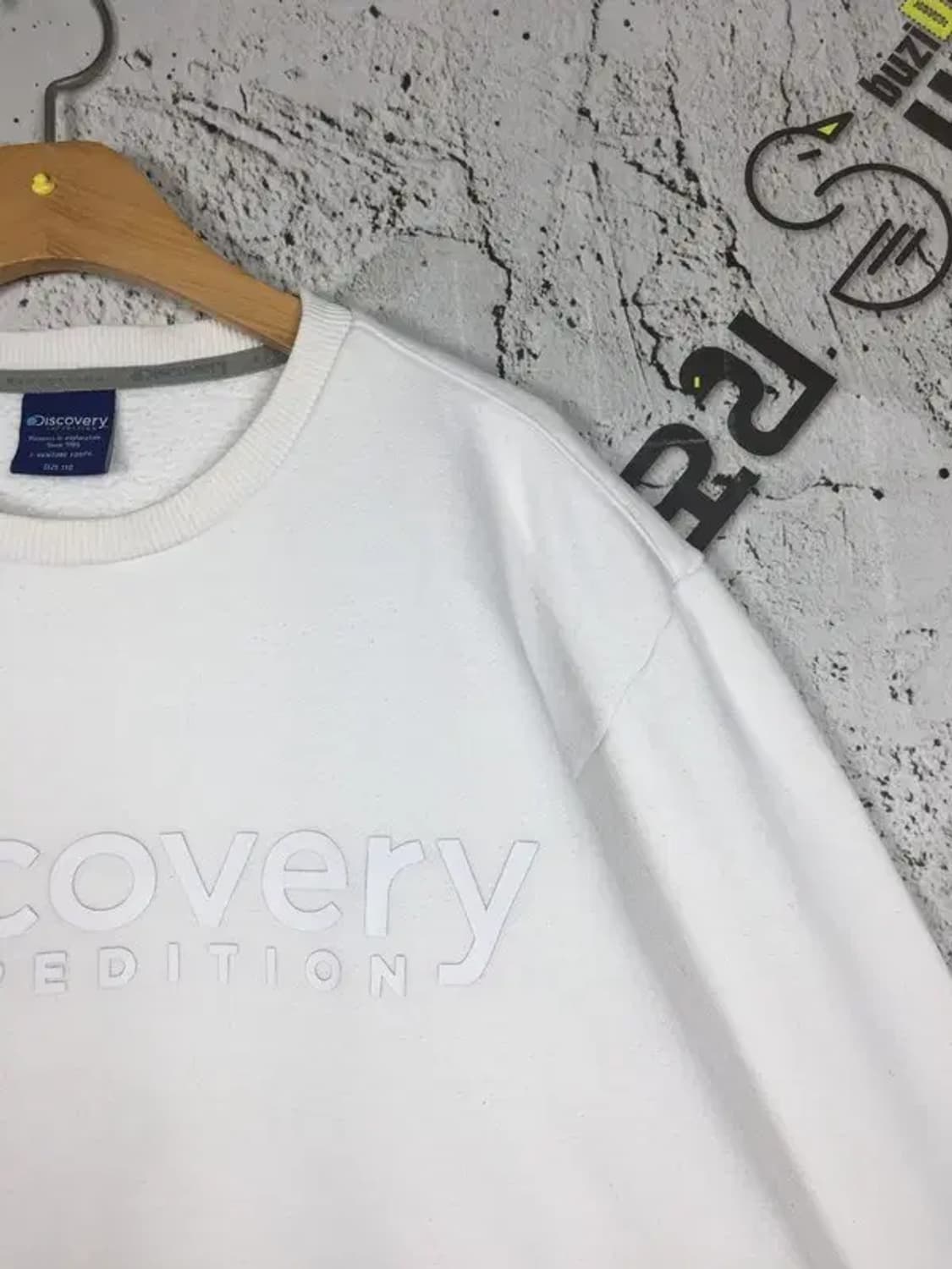 디스커버리 빅로고 기모 맨투맨 화이트 110 2200235 상품이미지4