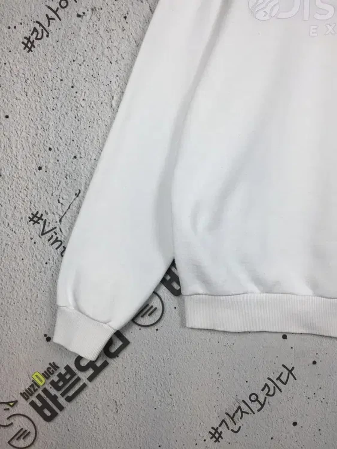 디스커버리 빅로고 기모 맨투맨 화이트 110 2200235 상품이미지5