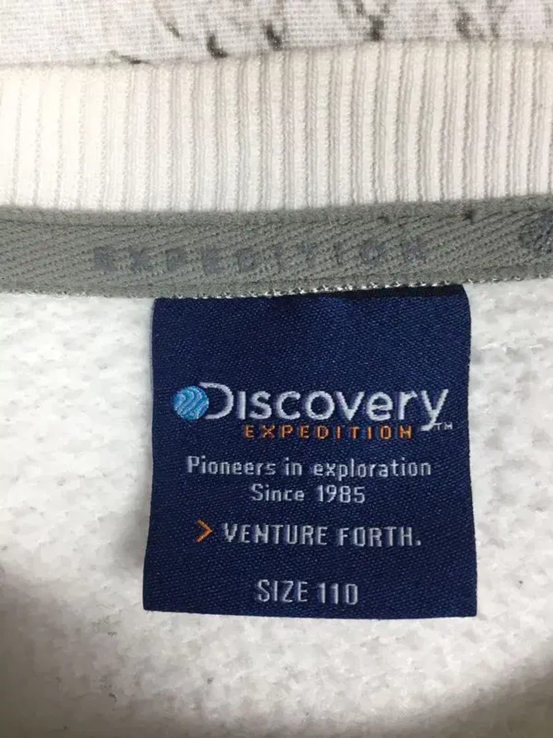 디스커버리 빅로고 기모 맨투맨 화이트 110 2200235 상품이미지8