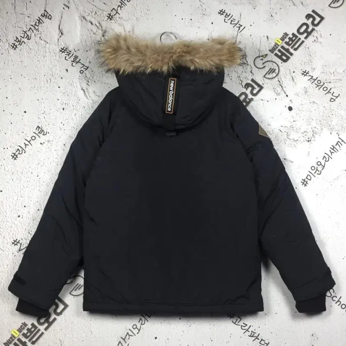 뉴발란스 덕다운 숏 패딩 블랙 90 3400204 상품이미지2