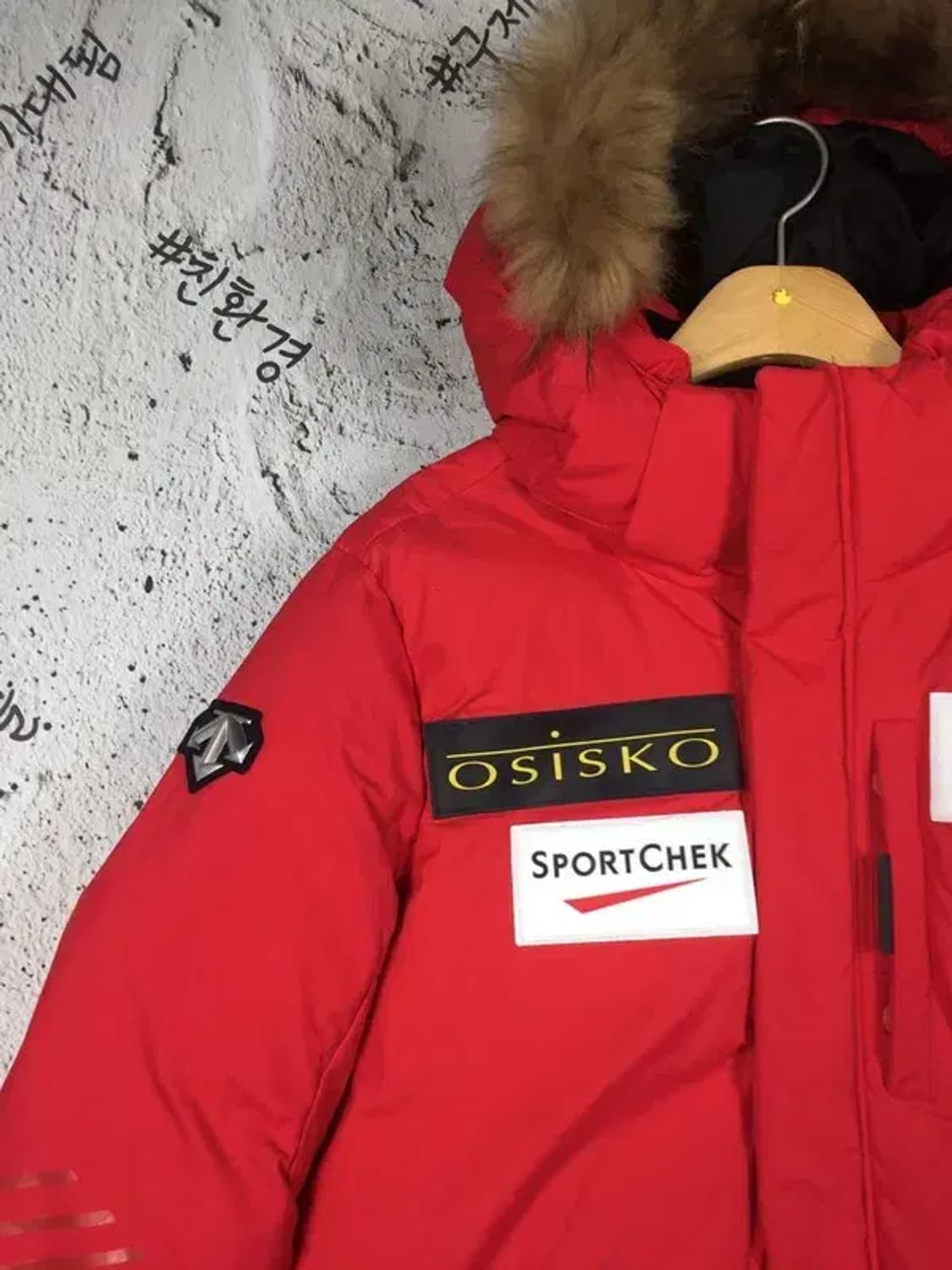 데상트 여성 캐나다 스키 아우디 덕다운 패딩 레드 85 3400217 상품이미지4