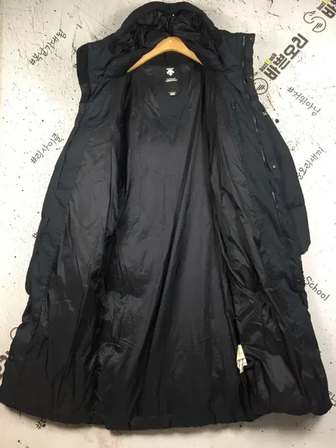데상트 구스다운 롱 패딩 점퍼 블랙 S 3400225 상품이미지3