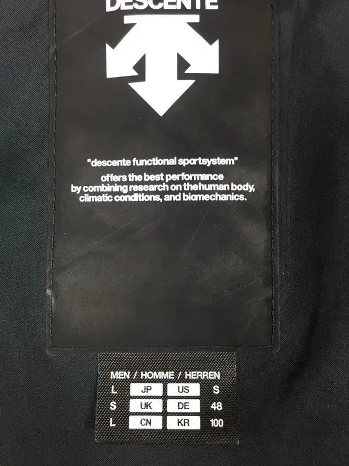 데상트 구스다운 롱 패딩 점퍼 블랙 S 3400225 상품이미지8