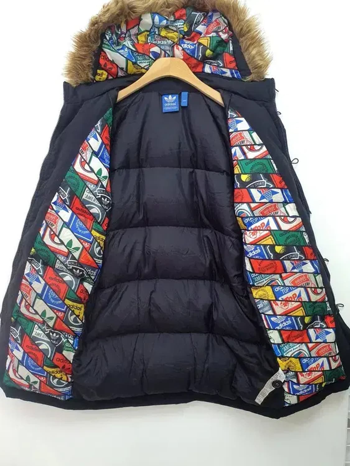 아디다스 ADIDAS 프린팅 패딩 블랙 3400004 상품이미지7