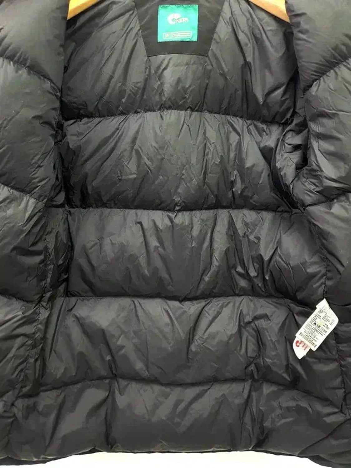 네파 NEPA 덕다운패딩 블랙 3400013 상품이미지8