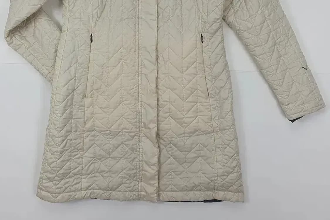 노스페이스 양면 퀄팅 패딩점퍼 코트 베이지/네이비 3400060 상품이미지4