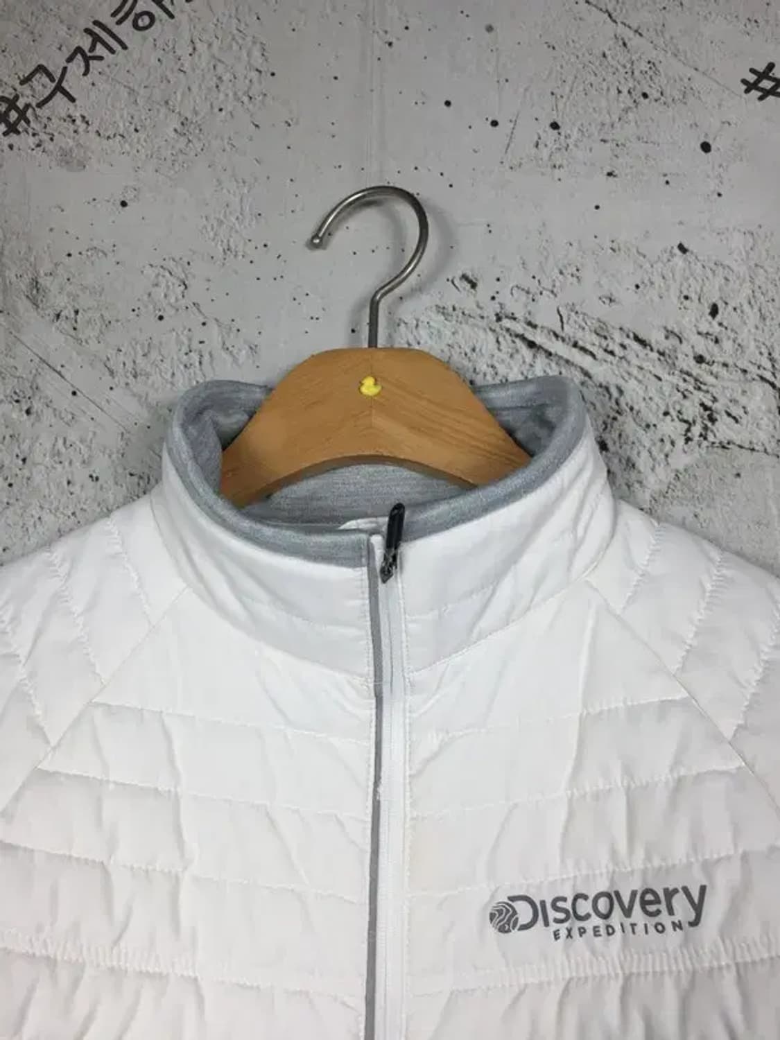 디스커버리 여성 경량 패딩 자켓 화이트 95 3400158 상품이미지8