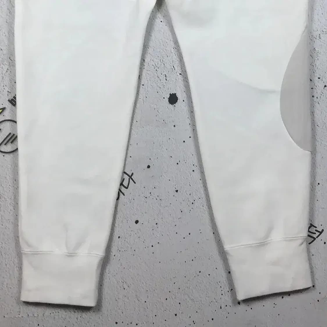 나이키 스포츠 스우시 테크 조거 운동바지 화이트 XL 4400094 상품이미지6