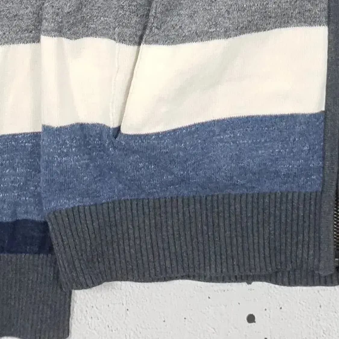 헤지스 스트라이프 모크넥 니트 집업 가디건 95 2400024 상품이미지6