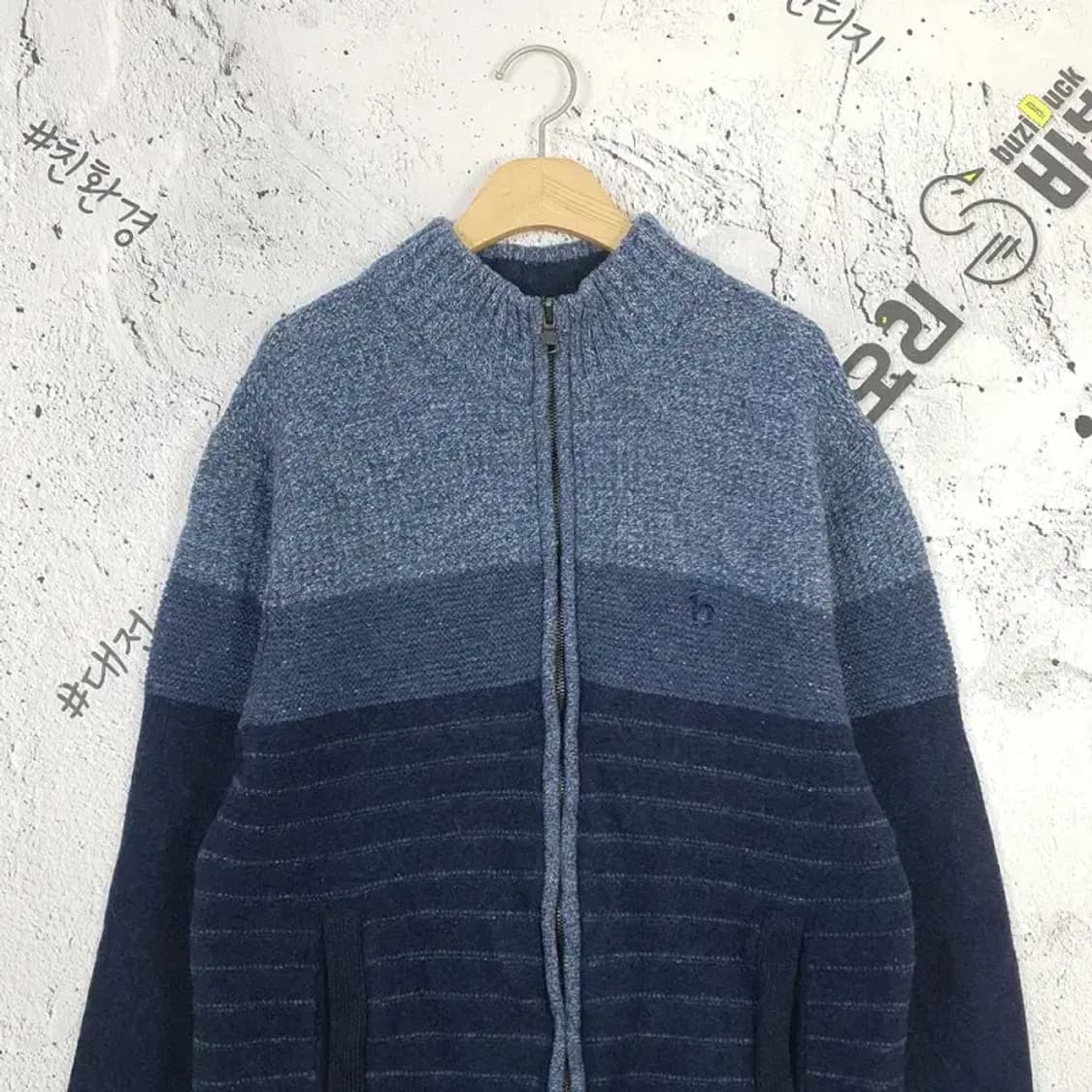 헤지스 집업니트 가디건 모크넥 배색 네이비 110 2400033 상품이미지3