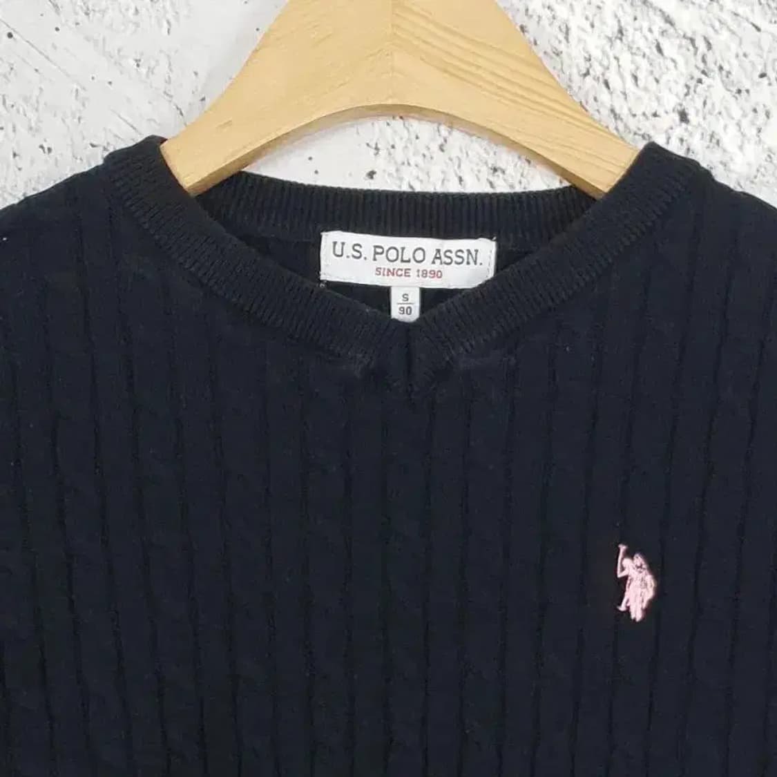 US폴로ESSN POLO 꽈배기 V넥 니트 블랙 S 2400022 상품이미지6