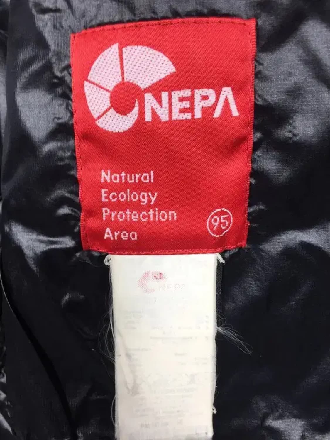 네파 에볼루션 850 구스다운 경량 패딩 점퍼 블랙 95 3400231 상품이미지8