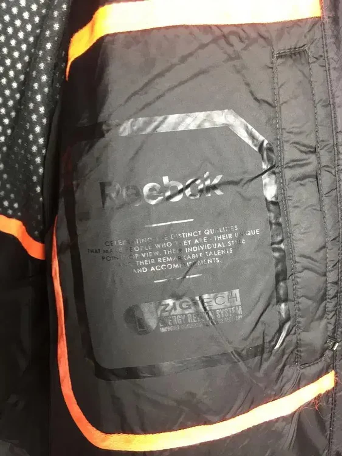 리복 직텍 펌프 구스다운 패딩 블랙 100 3400235 상품이미지7