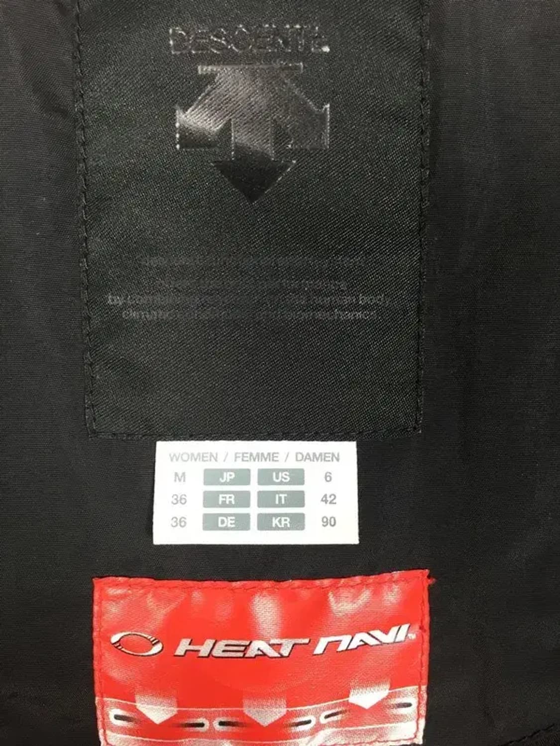 데상트 여성 히트나비 덕다운 패딩 점퍼 그레이 90 3400240 상품이미지8