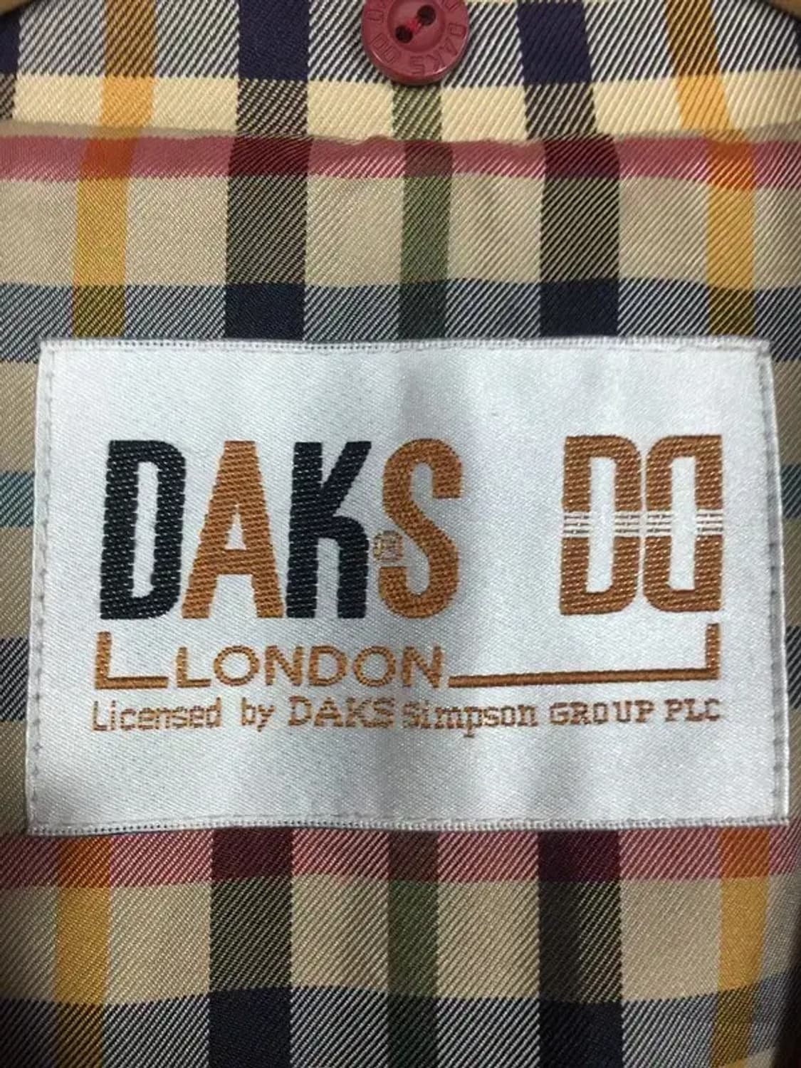 닥스런던 여성 체크 안감 트렌치 코트 레드 L 3200106 상품이미지8