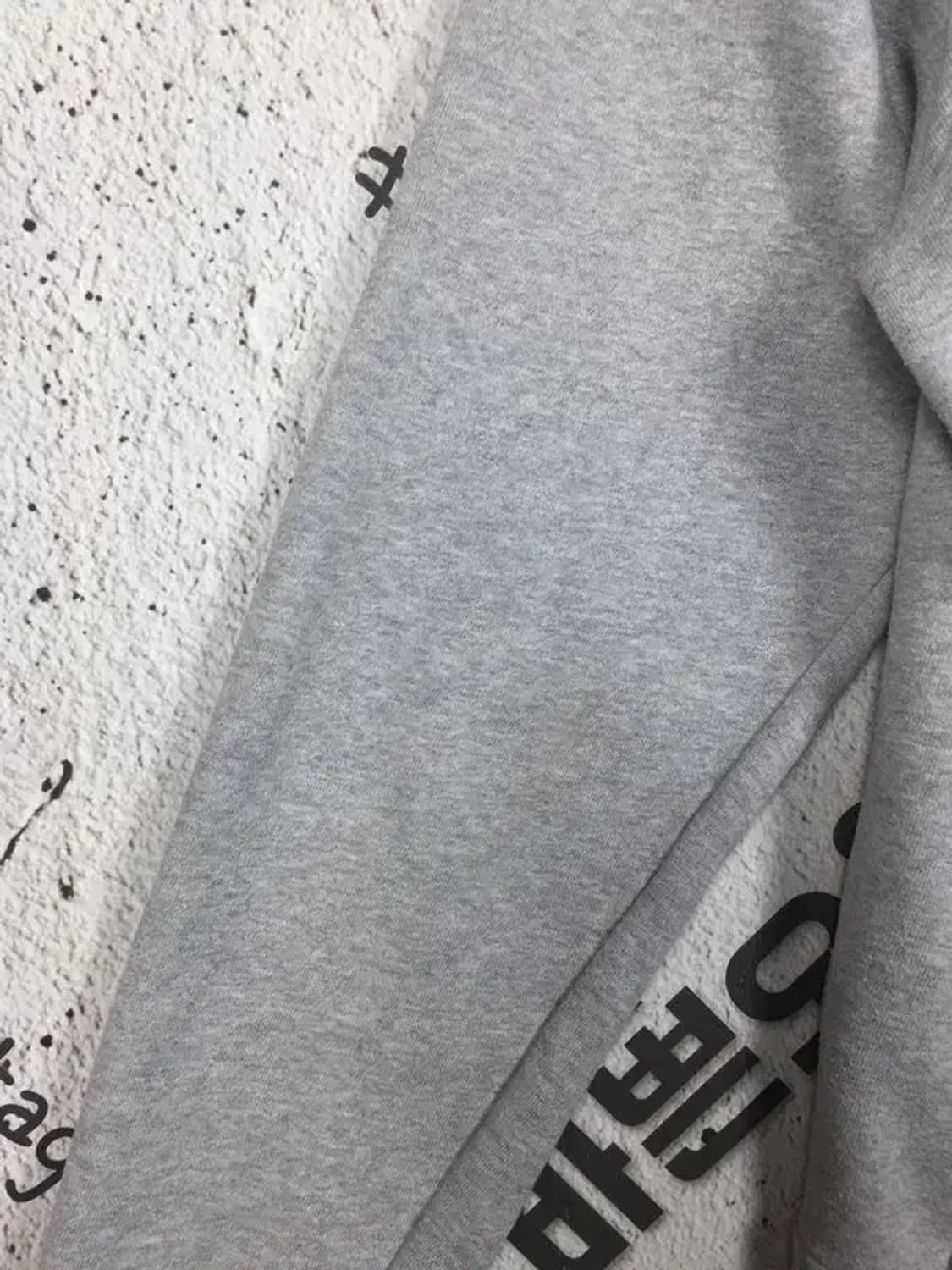 비욘드클로젯 강아지 패치 기모 맨투맨 그레이 M 2200238 상품이미지6