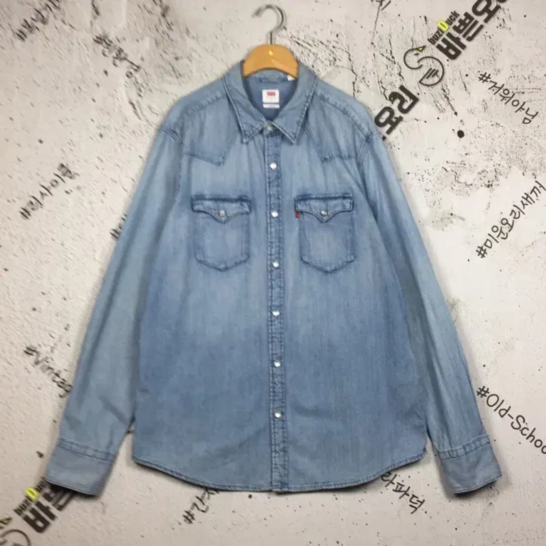 리바이스 스탠다드 웨스턴 데님 셔츠 라이트 블루 L 1100407 상품이미지1