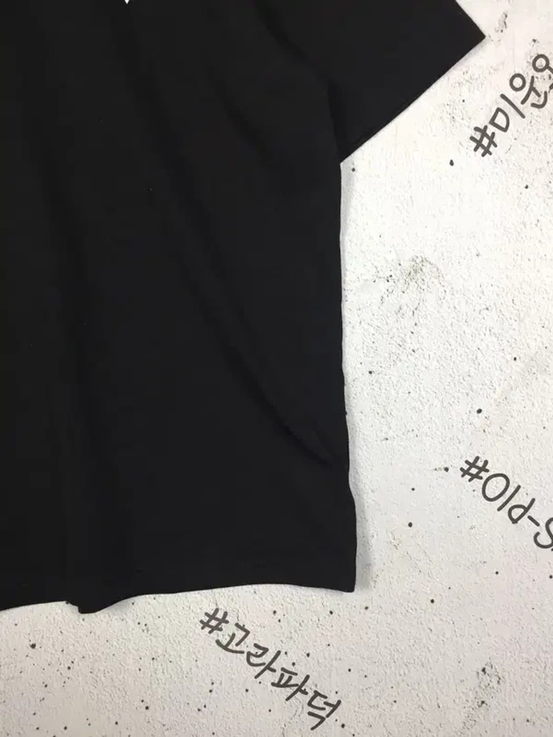 게스 GUESS 반팔 티 블랙 100(L) 1900548 상품이미지7