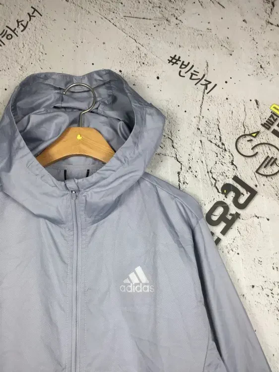 아디다스 여성 후디드 런닝 바람막이 자켓 실버 S 3800232 상품이미지4