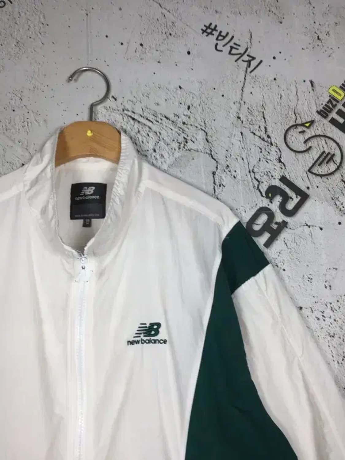 뉴발란스 경량 컬러블록 웜업 자켓 화이트 95(M) 3800229 상품이미지4