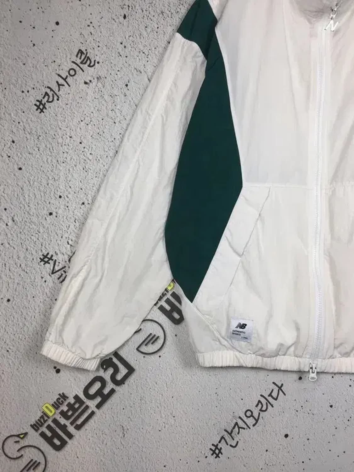 뉴발란스 경량 컬러블록 웜업 자켓 화이트 95(M) 3800229 상품이미지5