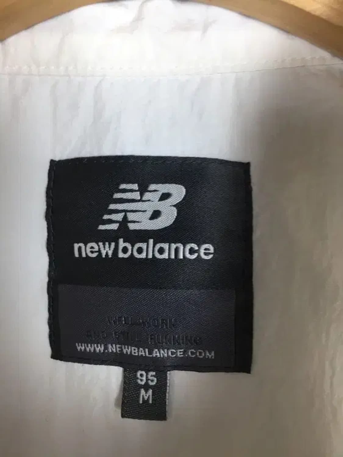 뉴발란스 경량 컬러블록 웜업 자켓 화이트 95(M) 3800229 상품이미지7