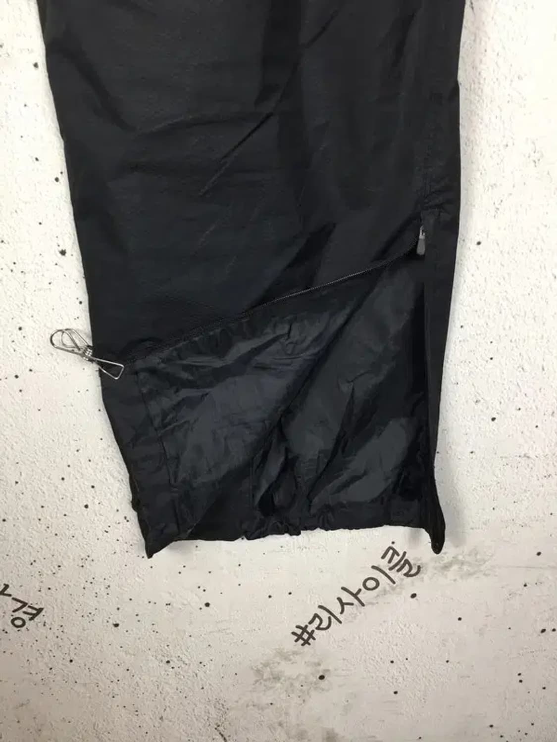 나이키 스톰핏 T90 우븐 와이드 트랙 운동바지 블랙 90 4400110 상품이미지7